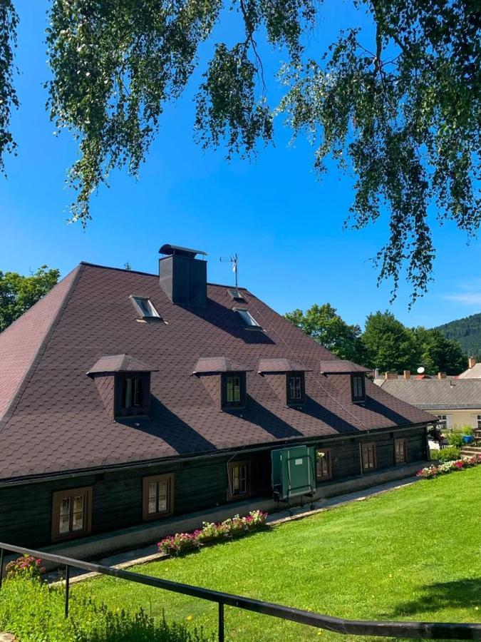 Penzion Lenora Exteriör bild